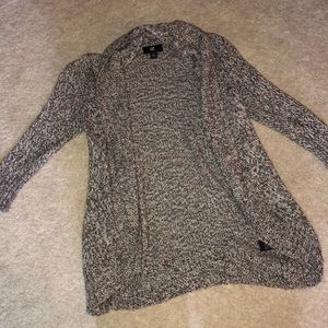 Brown cardigan. Size xs.